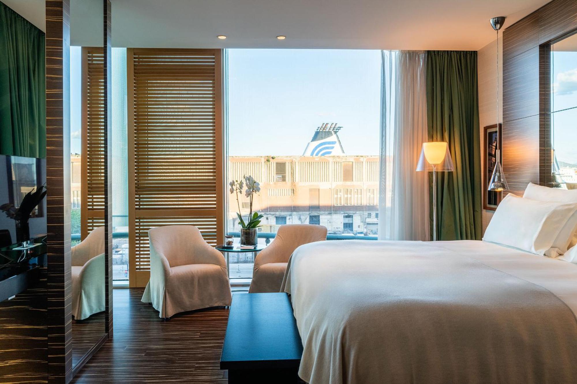 Romeo Napoli Hotell Eksteriør bilde